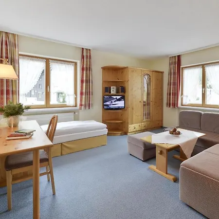 Haus Wallis 3*
