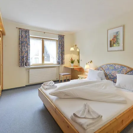 Haus Wallis 3* Lech am Arlberg